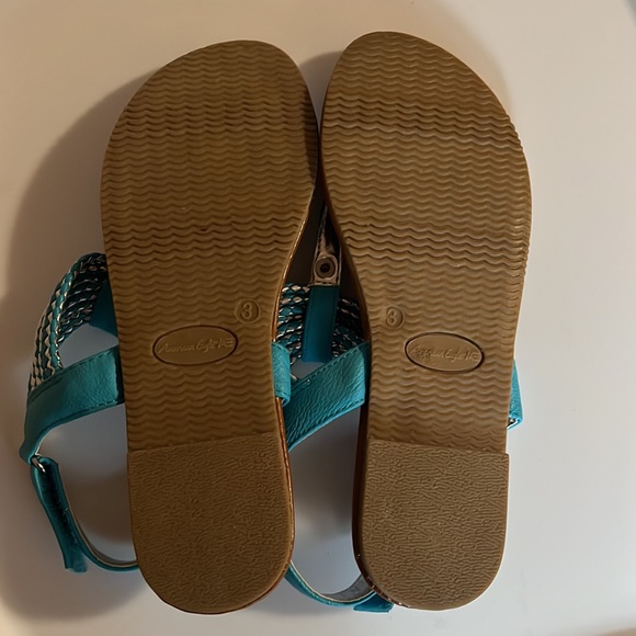 American Eagle little girls turquoise and silver sandels - Picture 3 of 5